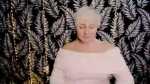 Kelly online show from February 7, 2:10 pm