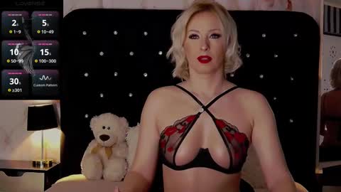 Olivia online show from February 9, 6:54 am