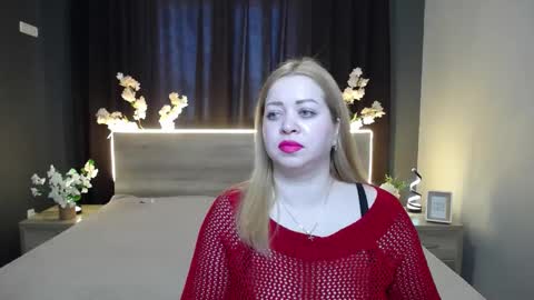 Oliviaverr online show from March 8, 1:26 pm