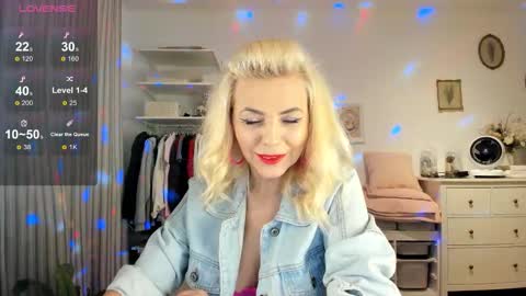 ollalla7 online show from November 8, 6:51 pm