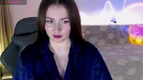 Snapshot of ollie_jamess chatting on November 26, 10:44 pm ollie_jamess online show from November 26, 10:44 pm