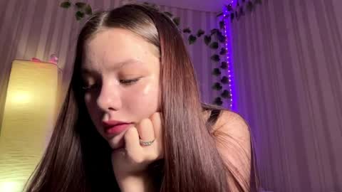 Emma online show from May 14, 1:18 pm