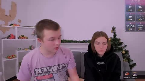 Olli and Stiw online show from December 7, 8:05 pm