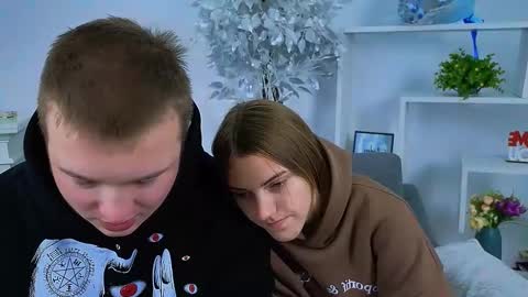 Olli and Stiw online show from October 26, 7:03 am