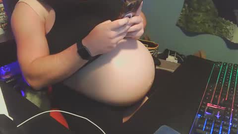 Dani Pregna online show from November 3, 11:15 pm