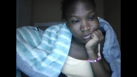 olwami4 online show from March 8, 12:52 am