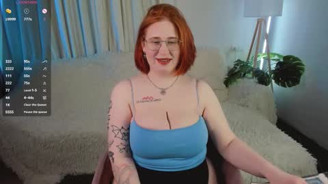 Snapshot of omgsexxxypixie chatting on March 2, 6:03 am your Pixie online show from March 2, 6:03 am