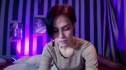 onaloon online show from October 23, 1:16 am