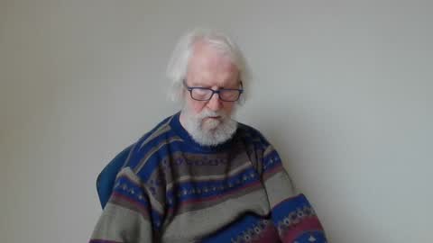 Snapshot of onanister chatting on January 8, 1:20 pm Somewhere over the rainbow online show from January 8, 1:20 pm