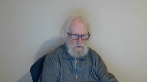 Snapshot of onanister chatting on January 22, 9:10 pm Somewhere over the rainbow online show from January 22, 9:10 pm