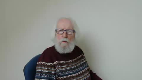 Snapshot of onanister chatting on January 28, 1:27 pm Somewhere over the rainbow online show from January 28, 1:27 pm