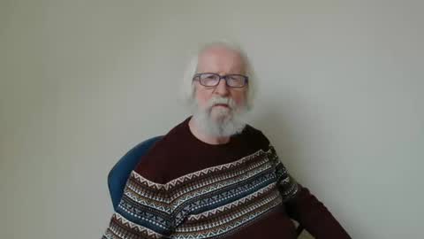 Snapshot of onanister chatting on February 3, 1:19 pm Somewhere over the rainbow online show from February 3, 1:19 pm