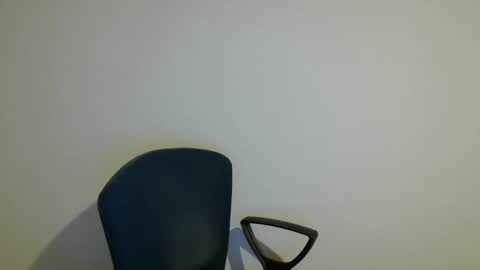 Snapshot of onanister chatting on February 3, 9:29 pm Somewhere over the rainbow online show from February 3, 9:29 pm