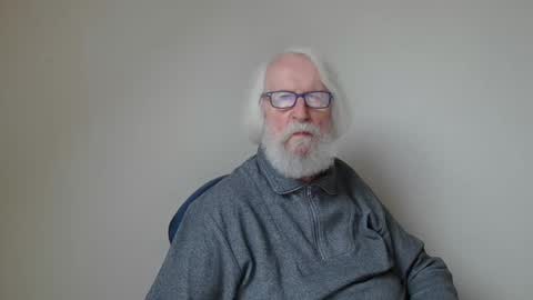 Snapshot of onanister chatting on February 12, 3:49 pm Somewhere over the rainbow online show from February 12, 3:49 pm