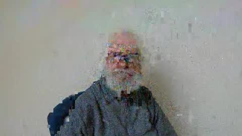 Snapshot of onanister chatting on February 27, 9:22 am Somewhere over the rainbow online show from February 27, 9:22 am