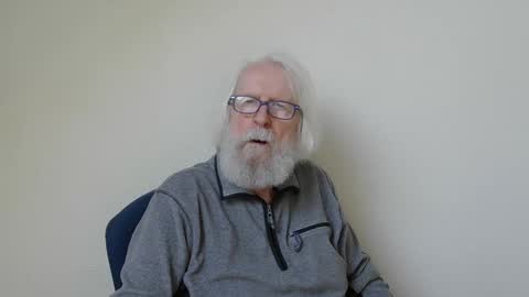 Snapshot of onanister chatting on March 4, 8:13 am Somewhere over the rainbow online show from March 4, 8:13 am