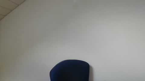 Snapshot of onanister chatting on September 10, 1:55 pm Somewhere over the rainbow online show from September 10, 1:55 pm