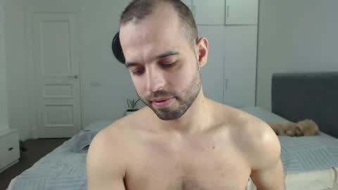 Snapshot of onebestlover chatting on March 11, 3:02 pm onebestlover online show from March 11, 3:02 pm