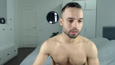 Snapshot of onebestlover chatting on October 1, 9:59 am onebestlover online show from October 1, 9:59 am