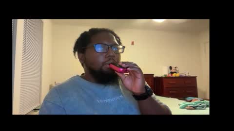 Snapshot of onegenerativestudio chatting on November 27, 11:12 am Friday and the Guys online show from November 27, 11:12 am