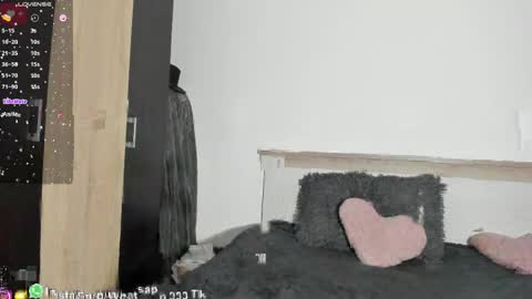 woman from your dream online show from March 22, 7:34 am