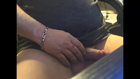 Snapshot of onelargecock0615 chatting on March 8, 1:26 pm Unpredictable online show from March 8, 1:26 pm