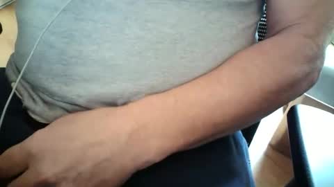 oneluckyguy47 online show from January 12, 3:17 pm