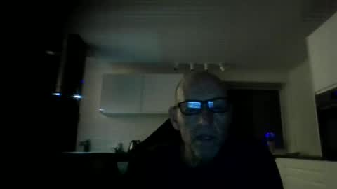 oneness1 online show from May 7, 10:26 pm