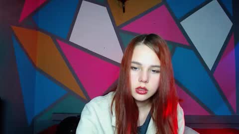 onessandra online show from November 17, 4:18 am