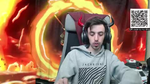 Snapshot of oni_hoshi chatting on March 6, 8:05 pm Oni hoshi online show from March 6, 8:05 pm