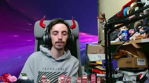 Snapshot of oni_hoshi chatting on October 12, 12:26 pm Oni hoshi online show from October 12, 12:26 pm