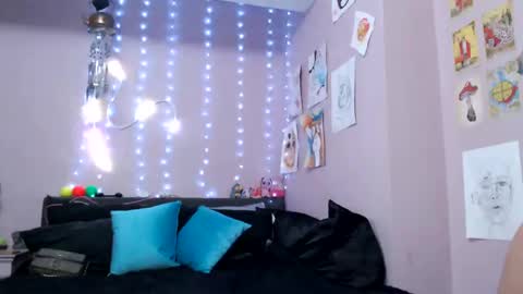 Only1JTreasure online show from December 7, 5:31 pm