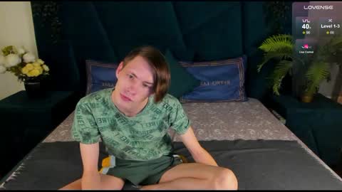 Erick  online show from February 19, 6:54 pm