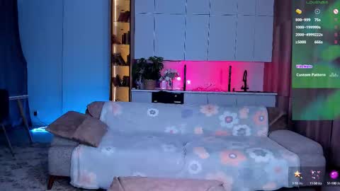 Snapshot of onlycatsss chatting on September 29, 12:32 pm Amelia online show from September 29, 12:32 pm