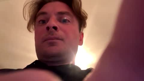 onlyloveyoutwice2016 online show from March 17, 11:41 pm