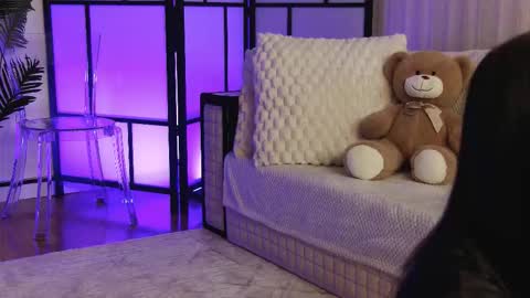 Xandra online show from February 5, 5:56 am