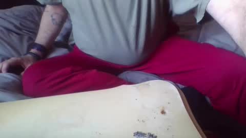 ontheedge83 online show from March 3, 8:27 am