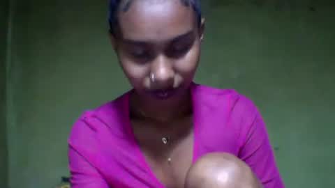 oolyette online show from October 10, 1:54 pm