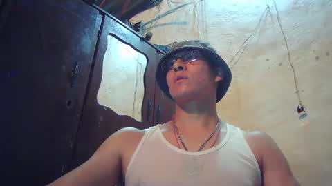 oomaurooo online show from September 25, 2:26 am