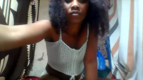 oooozafiette online show from July 10, 12:08 pm