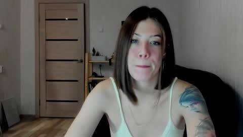 Britney online show from December 17, 1:06 pm