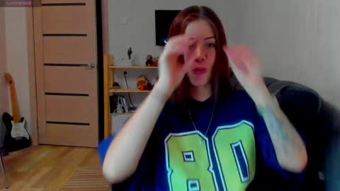 Britney online show from April 3, 1:42 pm