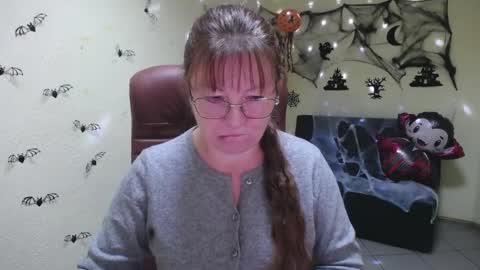 Snapshot of oovanessahotts chatting on October 20, 5:08 am Vanessa online show from October 20, 5:08 am
