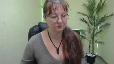 Snapshot of oovanessahotts chatting on May 30, 5:59 am Vanessa online show from May 30, 5:59 am