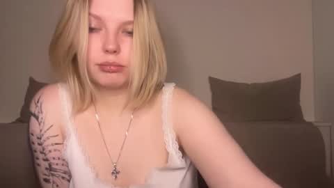 Ophelia online show from March 9, 9:41 pm