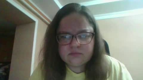 opiumvelour online show from June 8, 5:13 pm