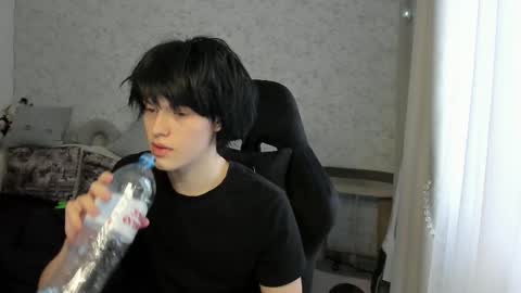 Snapshot of opiunarium chatting on January 14, 12:11 pm Bella and John online show from January 14, 12:11 pm