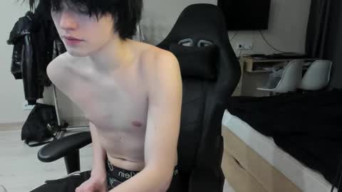 Bella and John online show from February 16, 11:01 pm