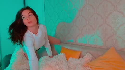 oqza online show from December 2, 7:14 am