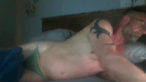 Snapshot of oralking123 chatting on January 14, 4:07 am oralking123 online show from January 14, 4:07 am